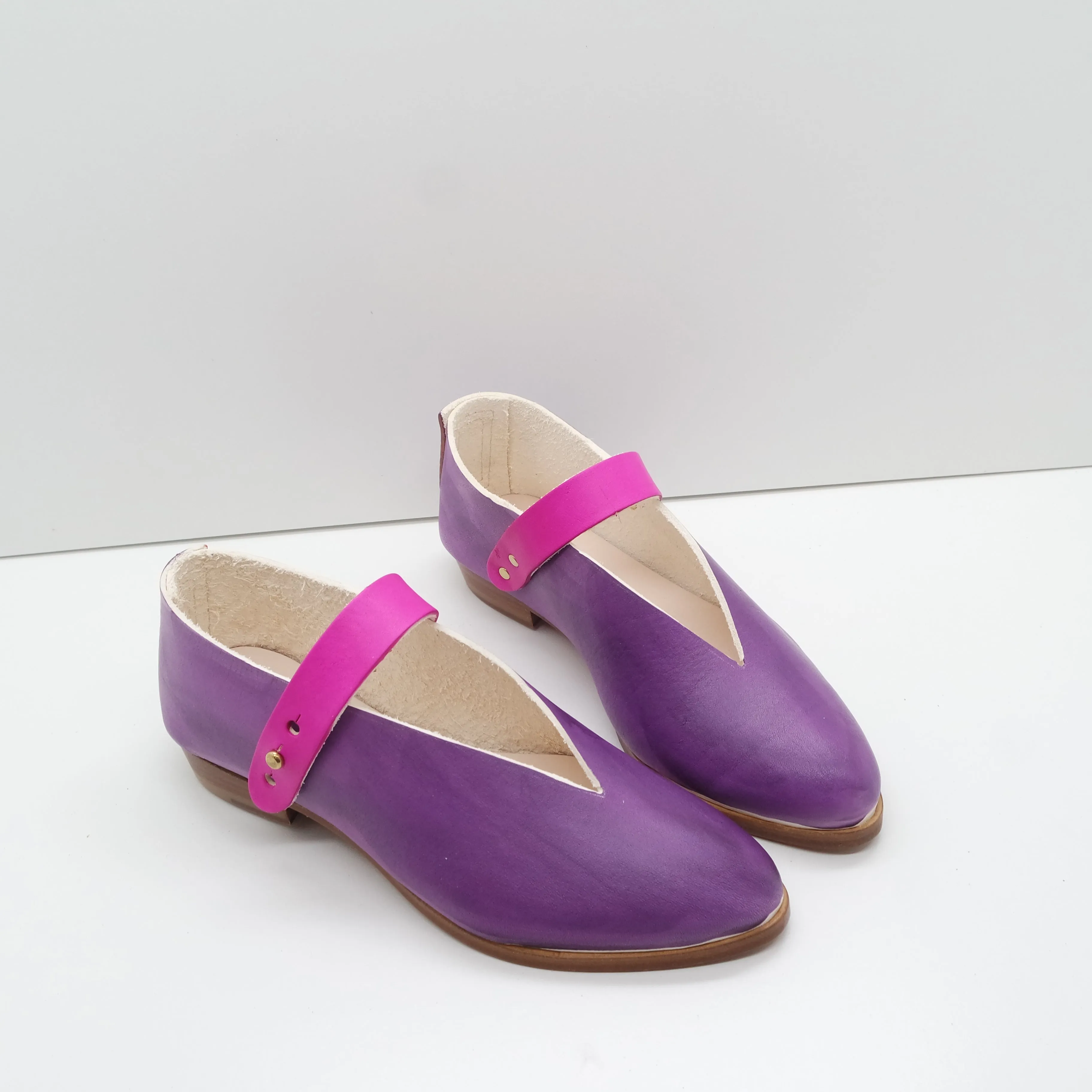 BBF24 SALE. SIZE 36. THE MARTA. T UBE W RAMBUTAN PINK STRAP. 2CM